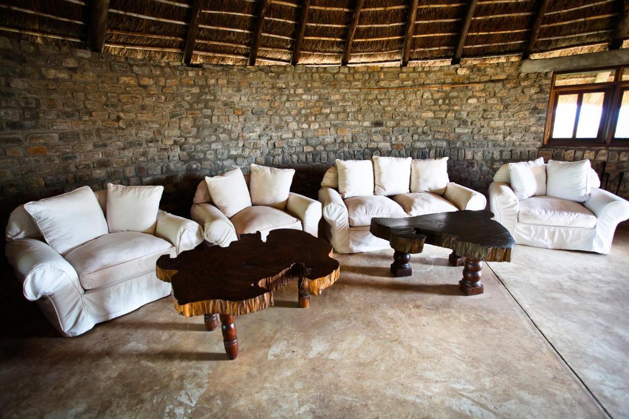 Apoka Safari Lodge Loitanit Bagian luar foto