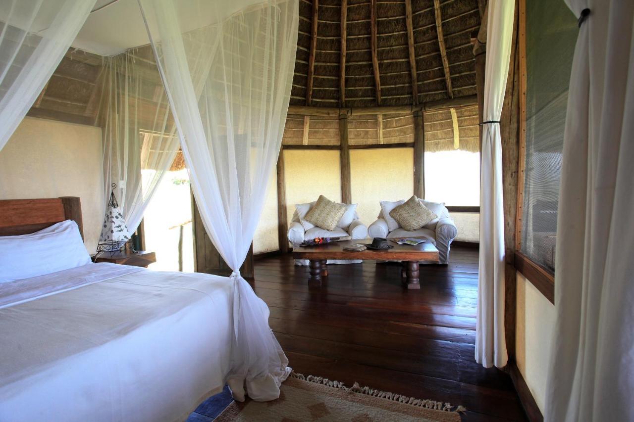 Apoka Safari Lodge Loitanit Bagian luar foto