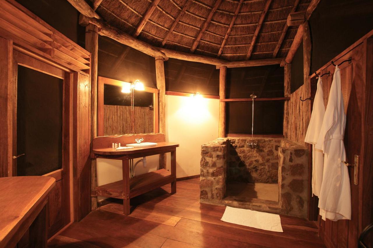 Apoka Safari Lodge Loitanit Bagian luar foto